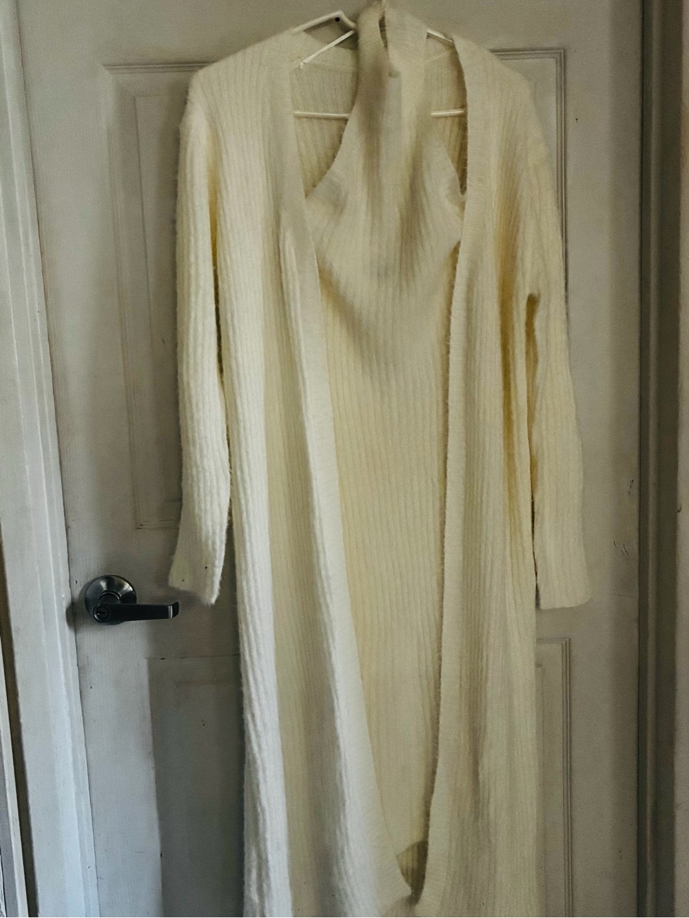Blanc Woman’s Cream Ribbed Knit Maxi Cardigan Sweater & Dress Set, Size: S